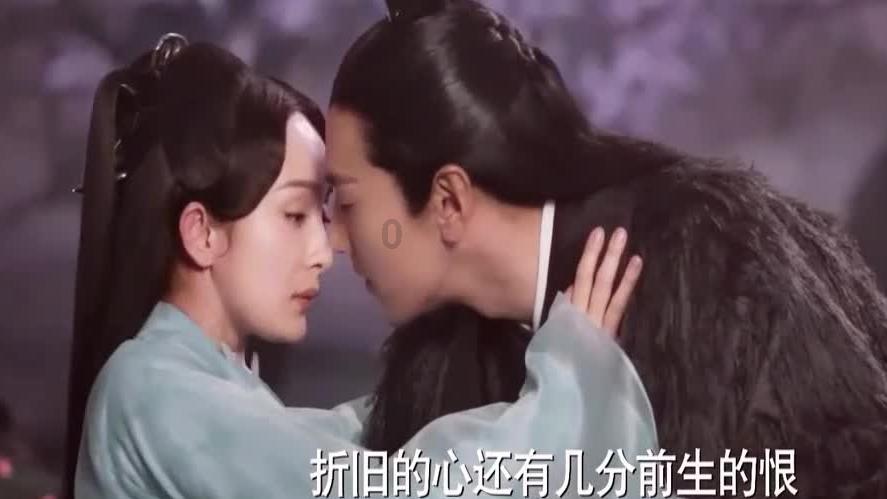 漂亮女孩扮精灵